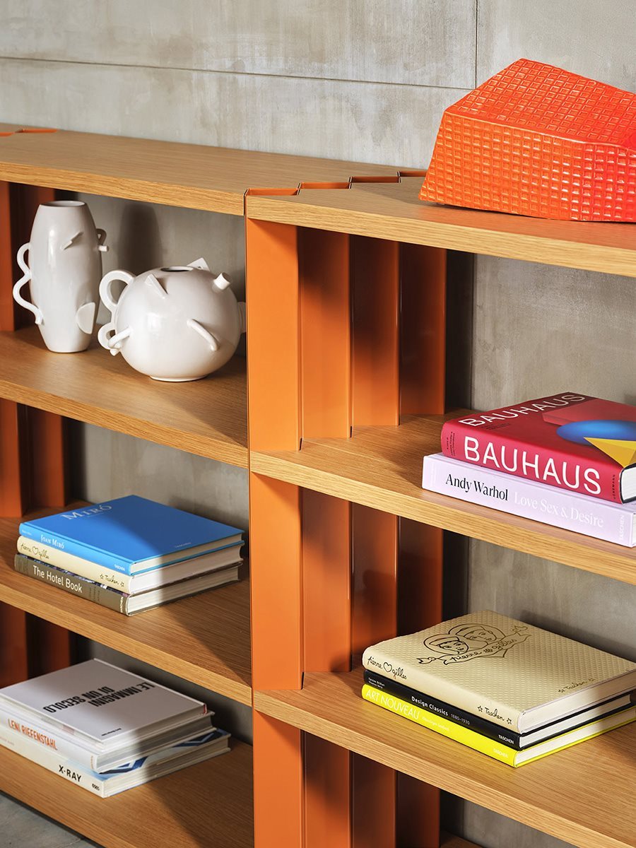 Z24-Books 727B_gallery_15